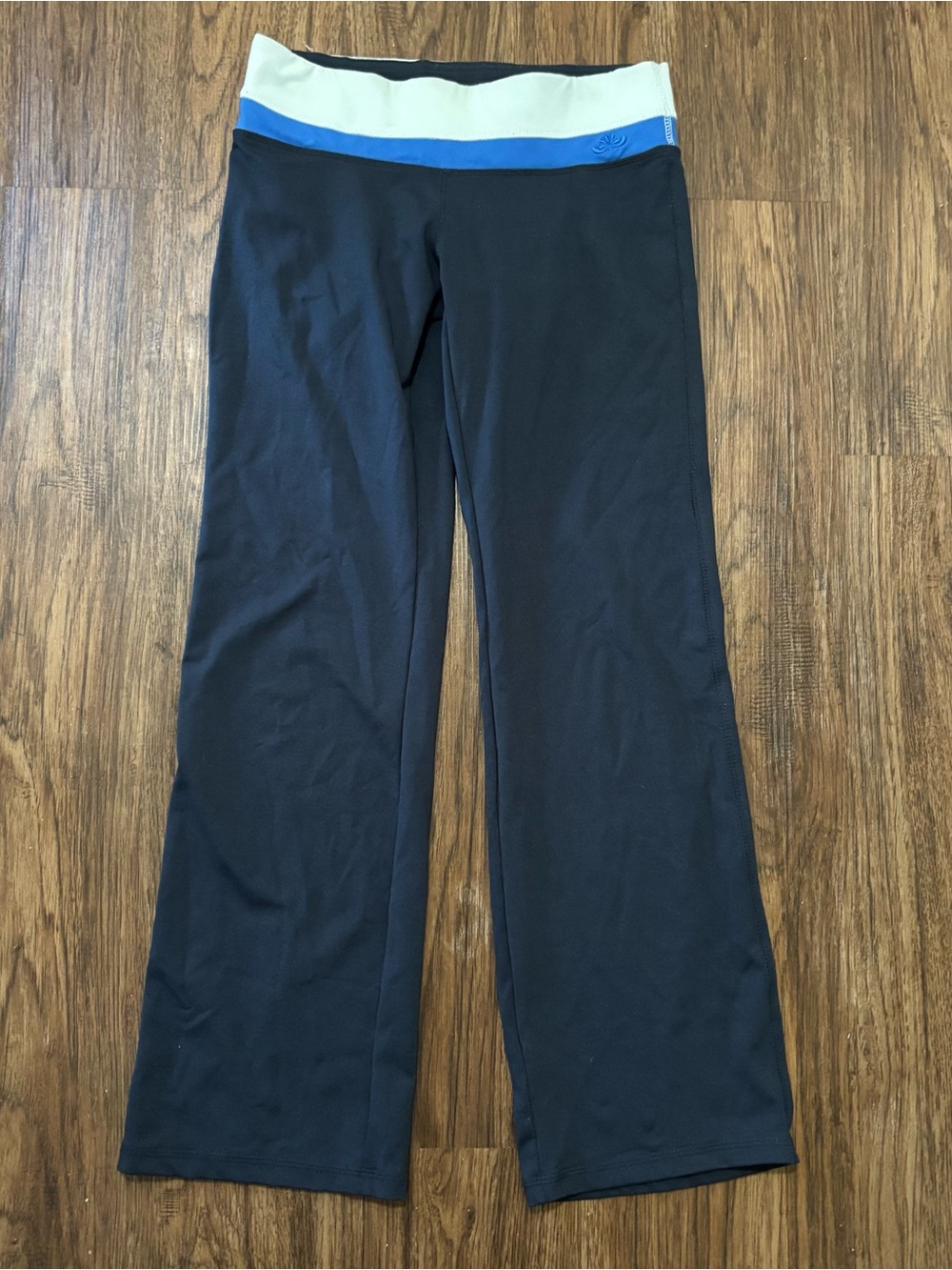 Old Navy Active XXS Navy Flare Yoga Pants Blue Stripe Low Rise